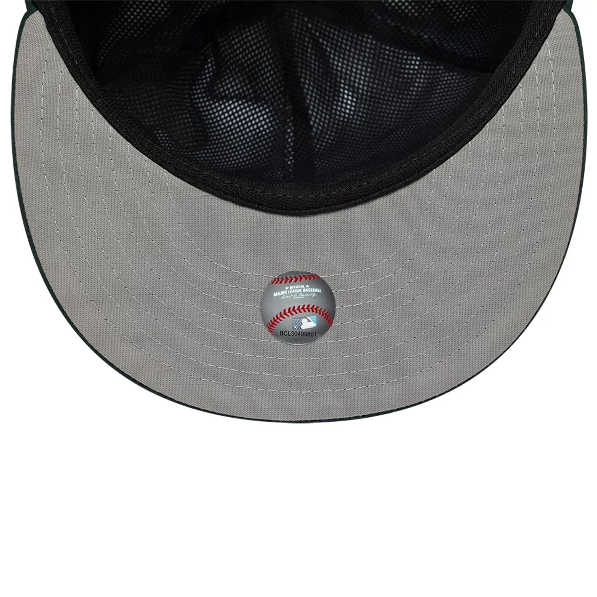Athletics MLB Gore-Tex Dark Green 59FIFTY Fitted Cap - Image 2