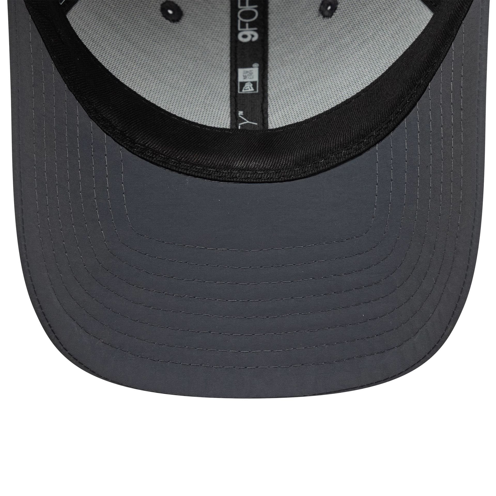 Chicago Bulls NBA Recycled Mini Dark Grey 9FORTY Adjustable Cap - Image 5