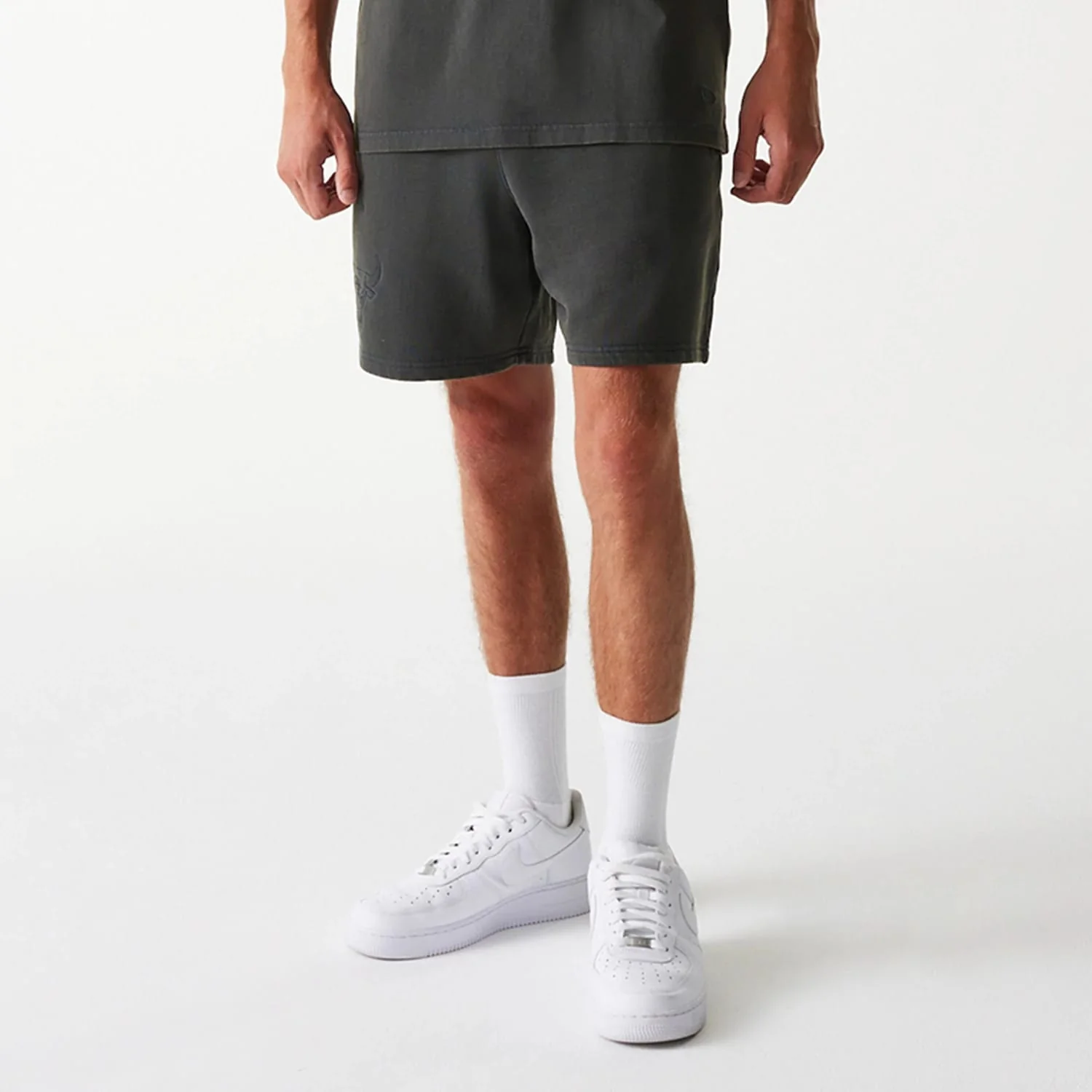 Chicago Bulls NBA Washed Grey Shorts - Image 7
