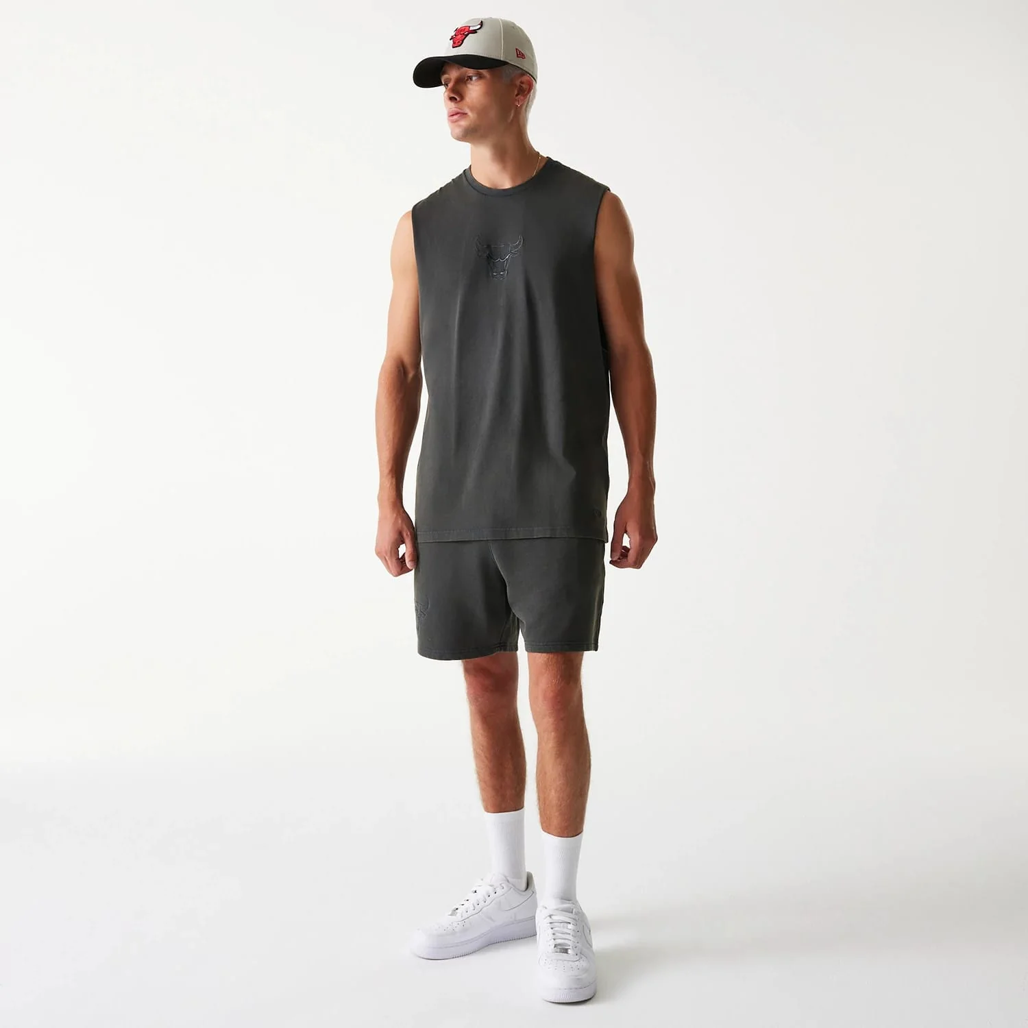Chicago Bulls NBA Washed Grey Shorts - Image 8