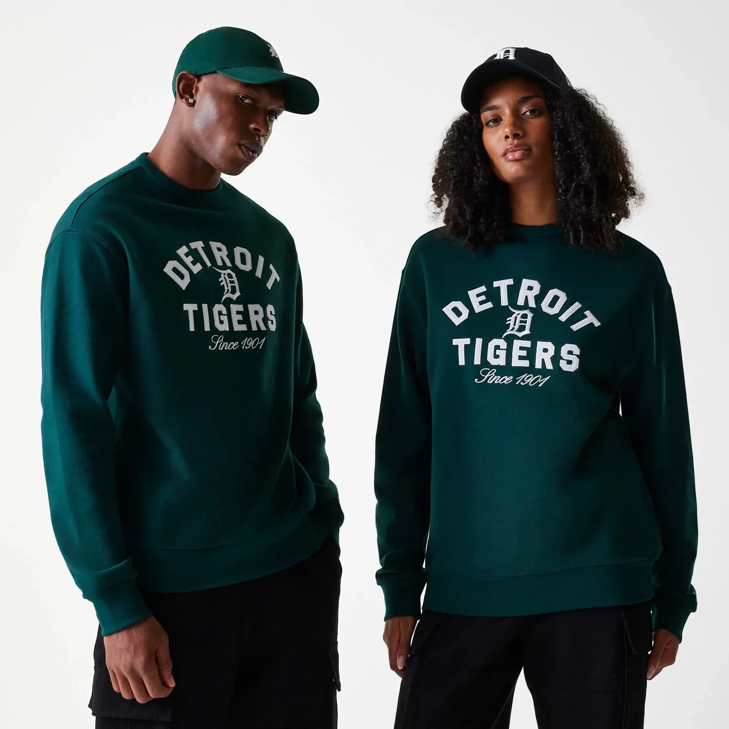 Detroit Tigers MLB Heritage Dark Green Oversized Crew Neck Sweater