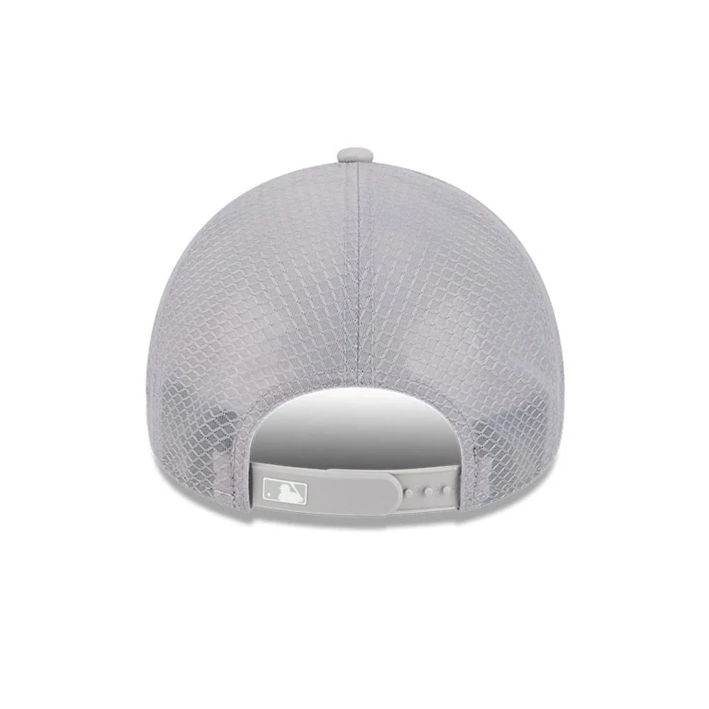 LA Dodgers MLB Batting Practice 2026 Grey 9FORTY Apex Adjustable Cap - Image 2