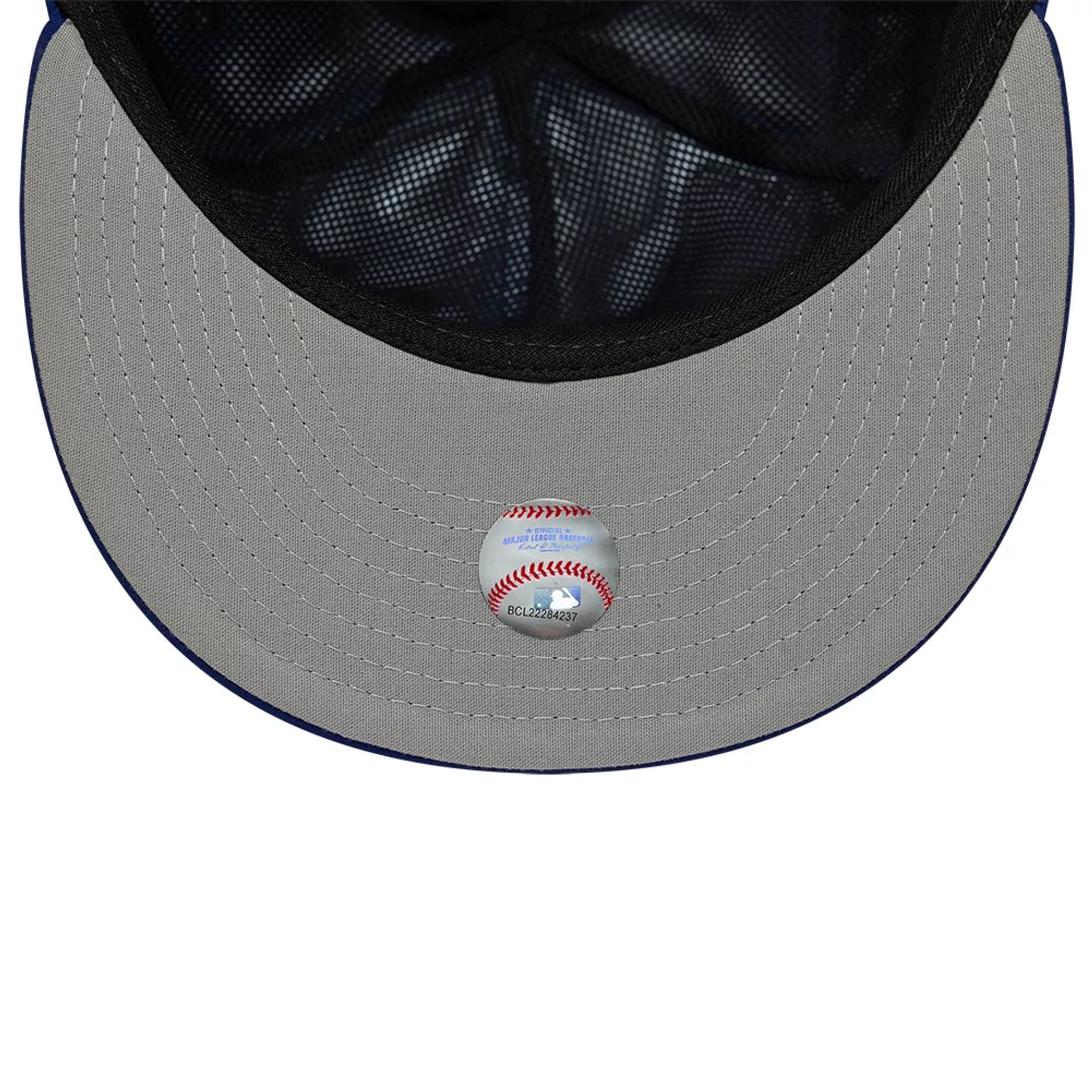 LA Dodgers MLB Gore-Tex Dark Blue 59FIFTY Fitted Cap - Image 2