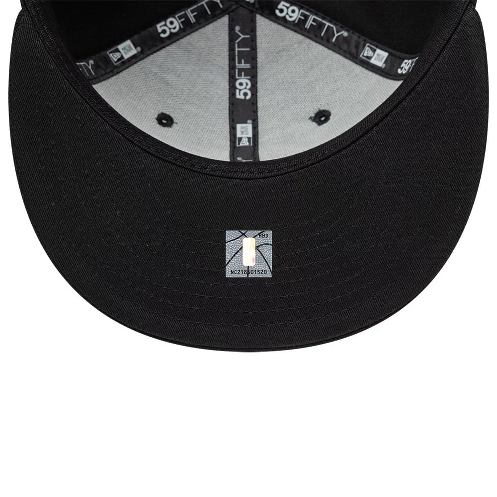 LA Lakers NBA Black 59FIFTY Fitted Cap - Image 7