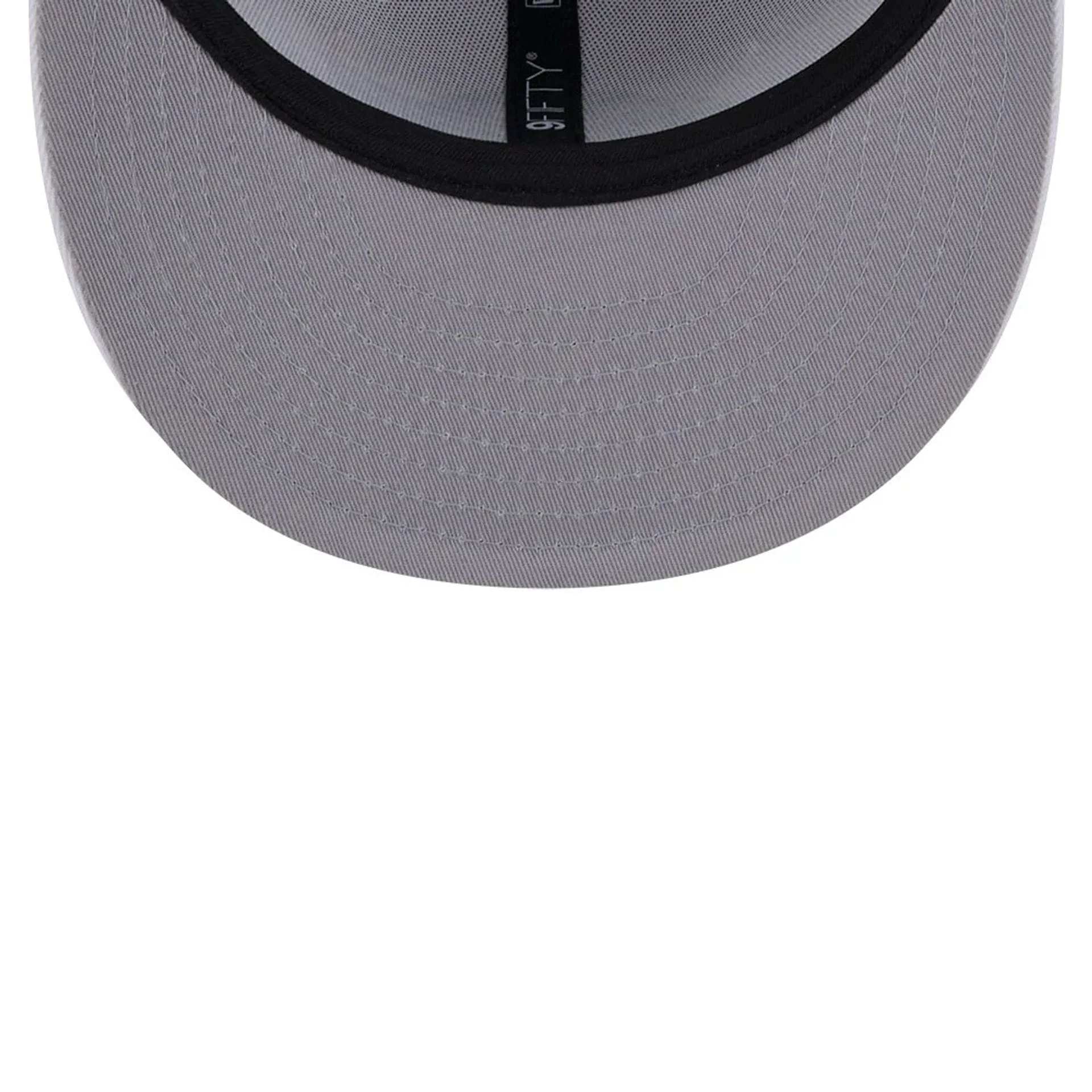 LA Lakers NBA Evergreen White 9FIFTY Snapback Adjustable Cap - Image 2