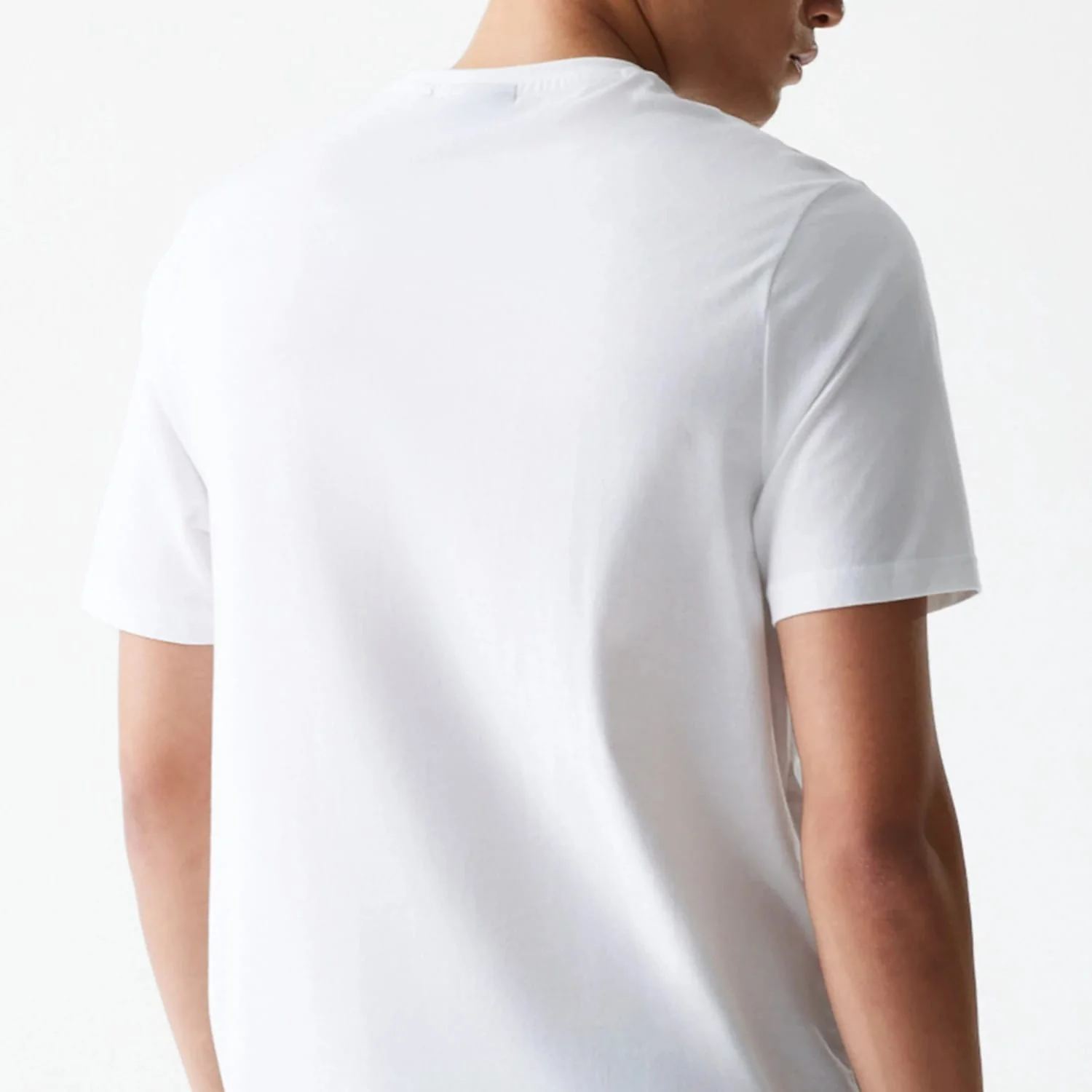 LA Lakers NBA Logo White T-Shirt - Image 7