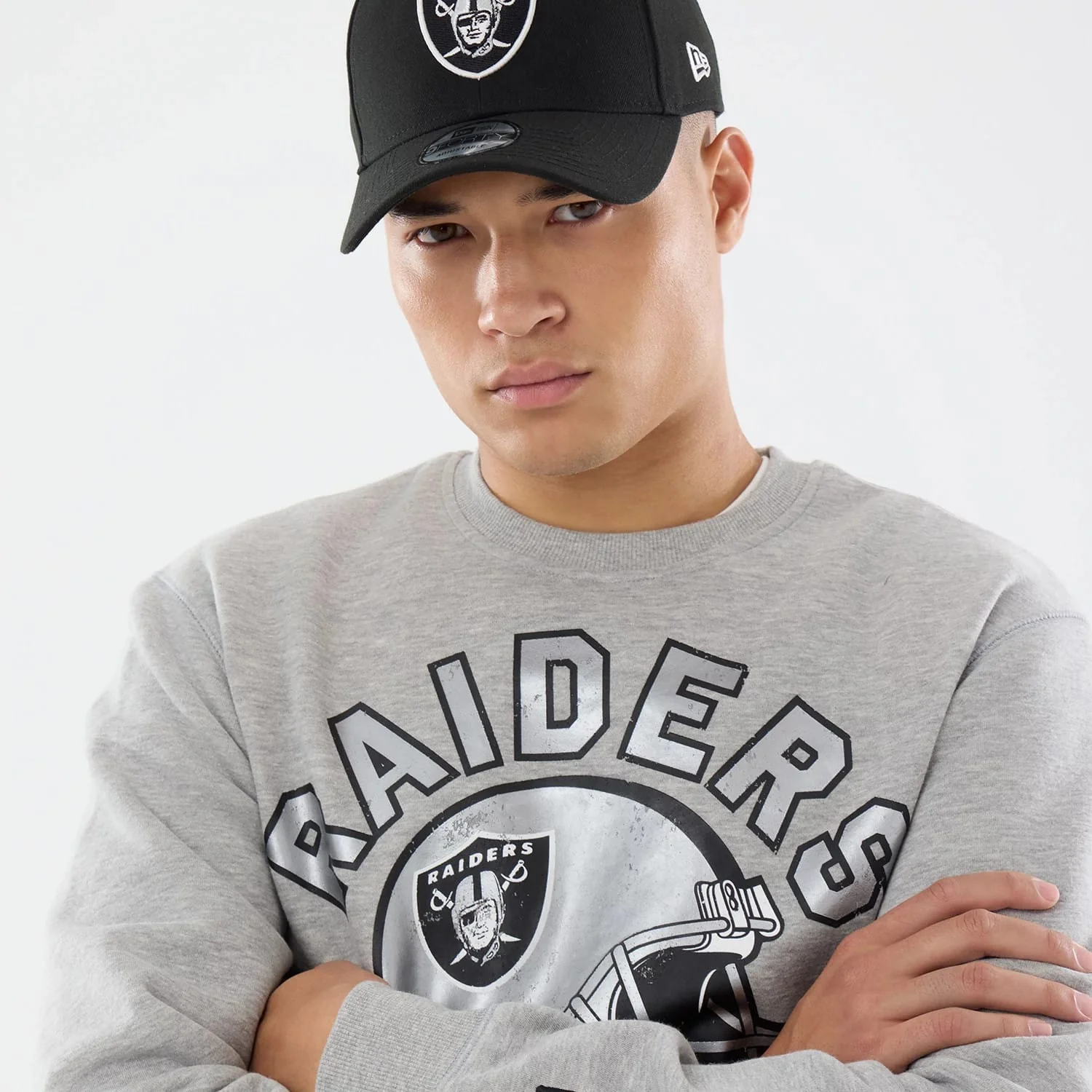 Las Vegas Raiders NFL Training 2026 Grey Crew Neck Sweater - Image 4