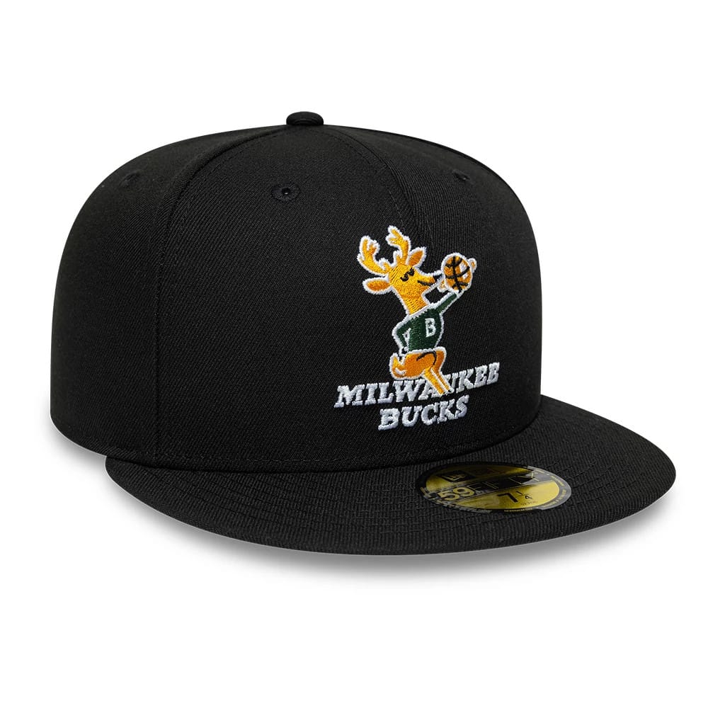 Milwaukee Bucks NBA Hardwood Classic Black 59FIFTY Fitted Cap - Image 4