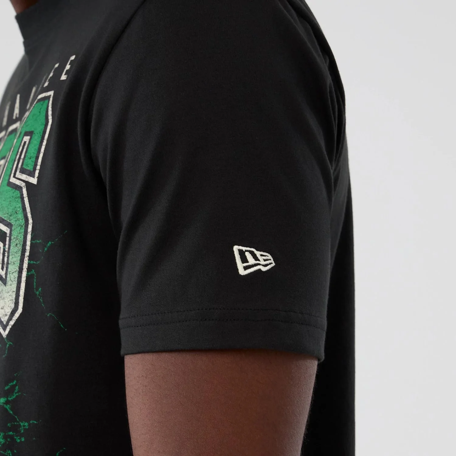 Milwaukee Bucks NBA Hardwood Classic Black T-Shirt - Image 4