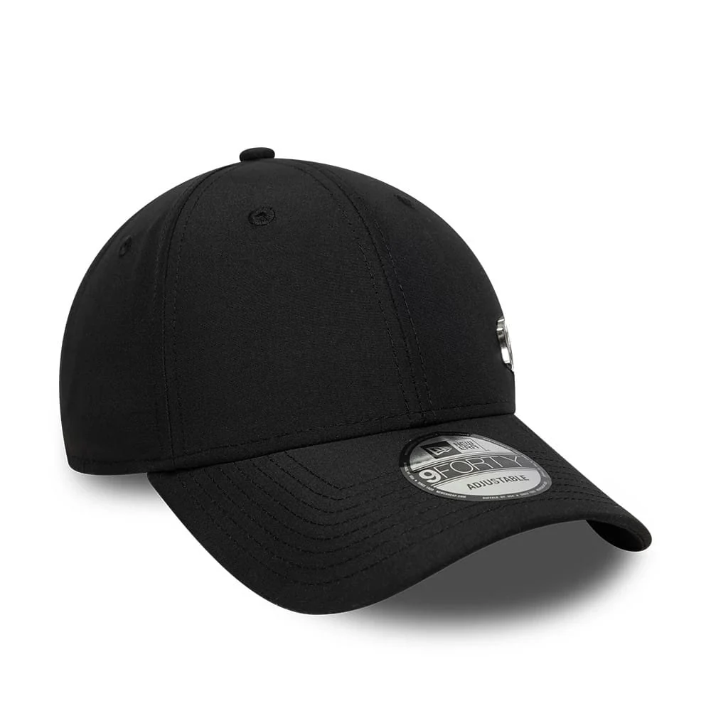 MLB New York Yankees Flawless Black 9FORTY Adjustable Cap - Image 3