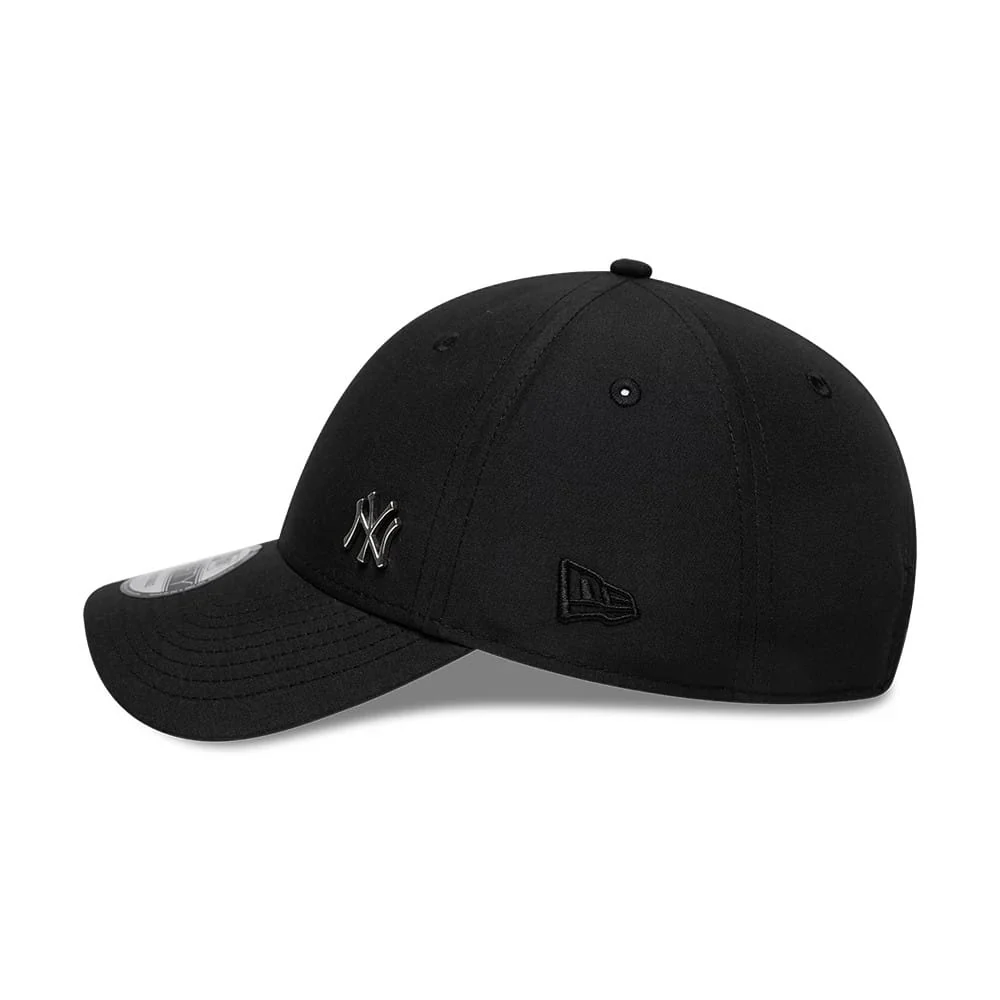 MLB New York Yankees Flawless Black 9FORTY Adjustable Cap - Image 4