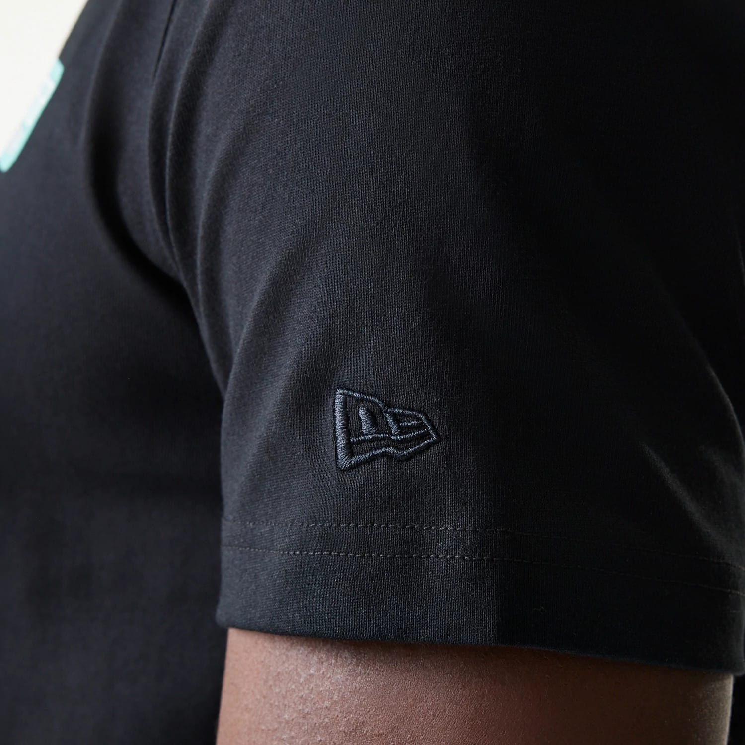 New Era Classic Black T-Shirt - Image 7