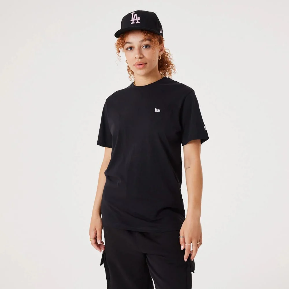 New Era Essential Black T-Shirt - Image 3