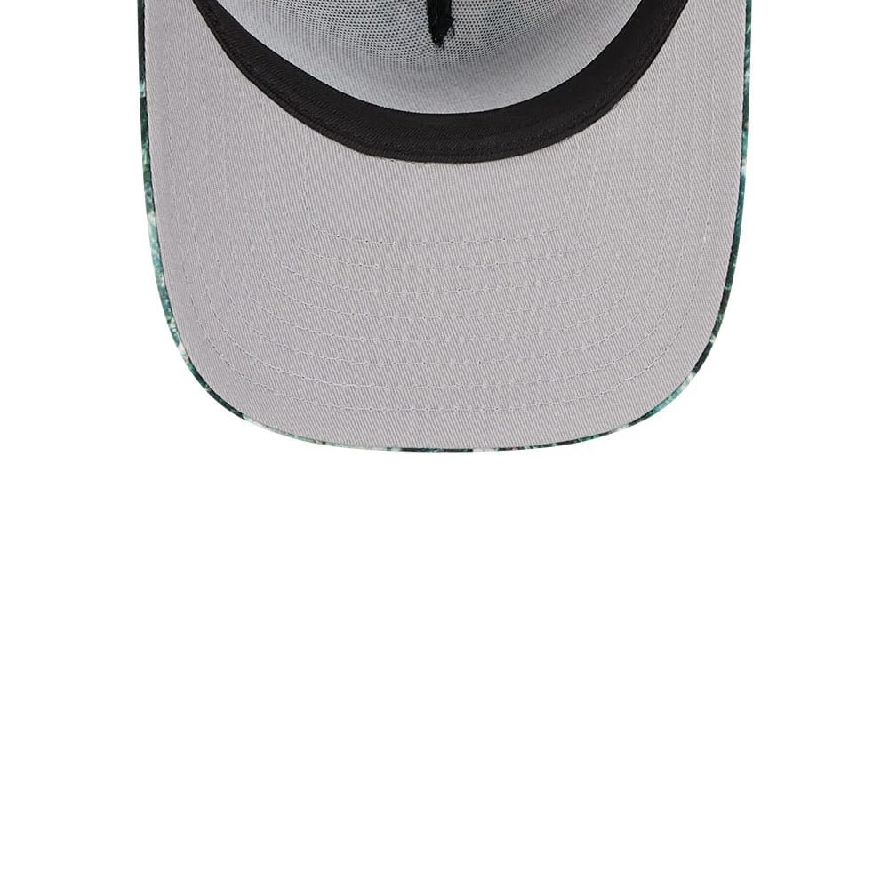 New Era Holiday Essentials Dark Green 59FIFTY A-Frame Fitted Cap - Image 2