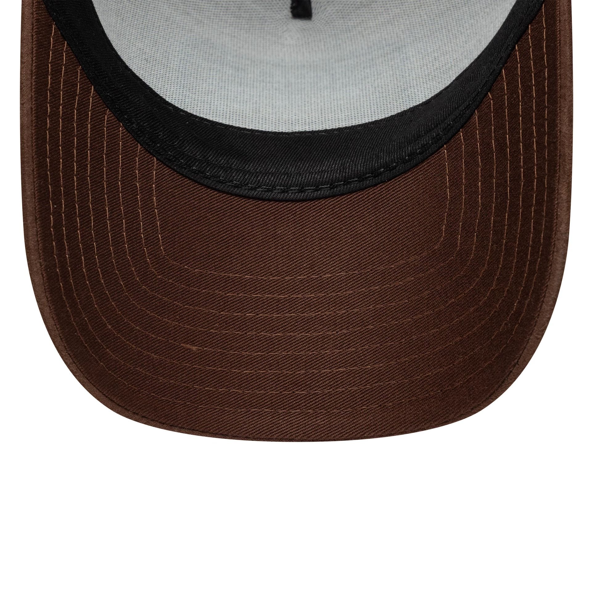 New Era Patch Suede Light Beige 9FORTY E-Frame Cap - Image 5