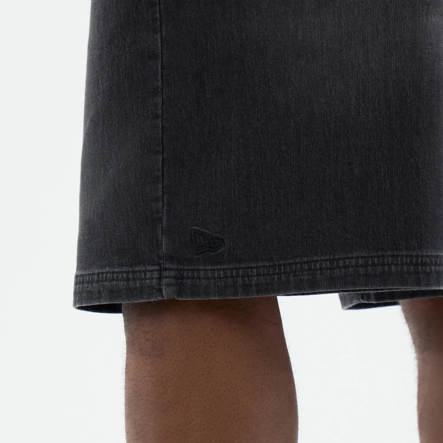 New Era Washed Black Bermuda Shorts - Image 5