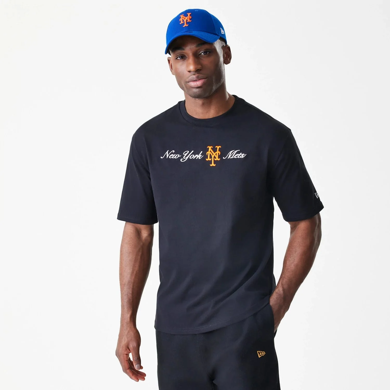New York Mets MLB Script Black Oversized T-Shirt - Image 3