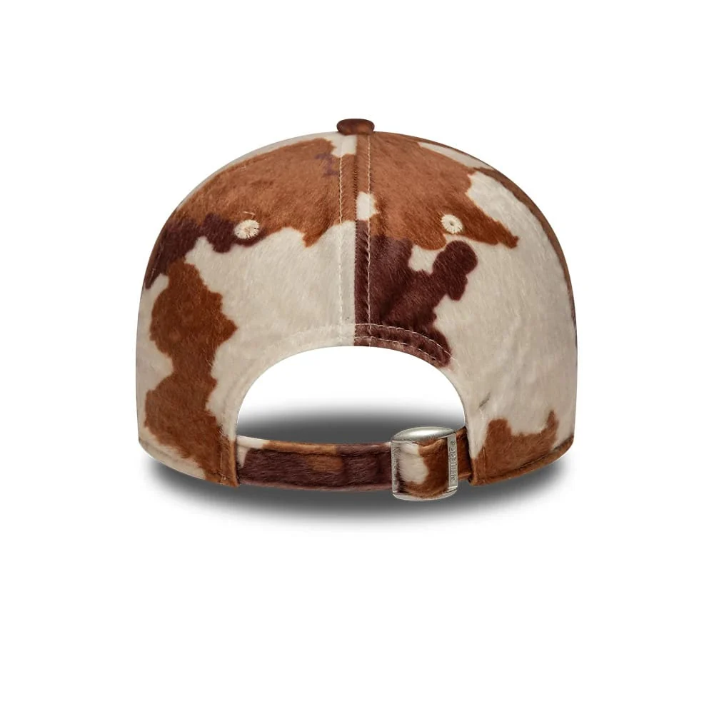 New York Yankees Animal Print Brown 9TWENTY Adjustable Cap - Image 6