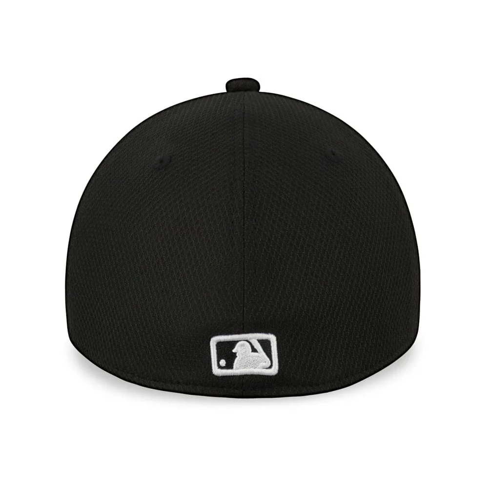 New York Yankees Black 39THIRTY Cap - Image 3