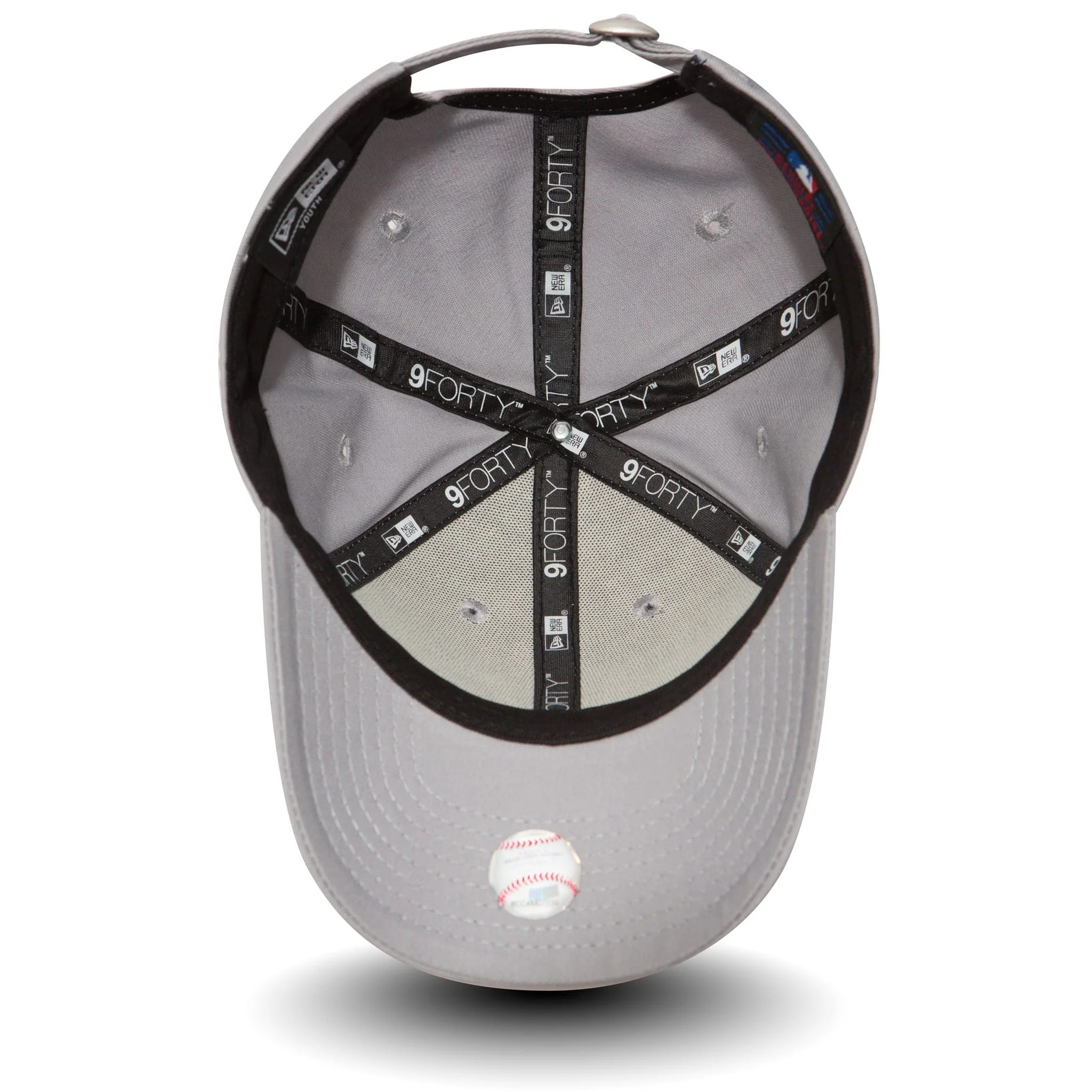 New York Yankees Essential Kids Grey 9FORTY Cap - Image 2