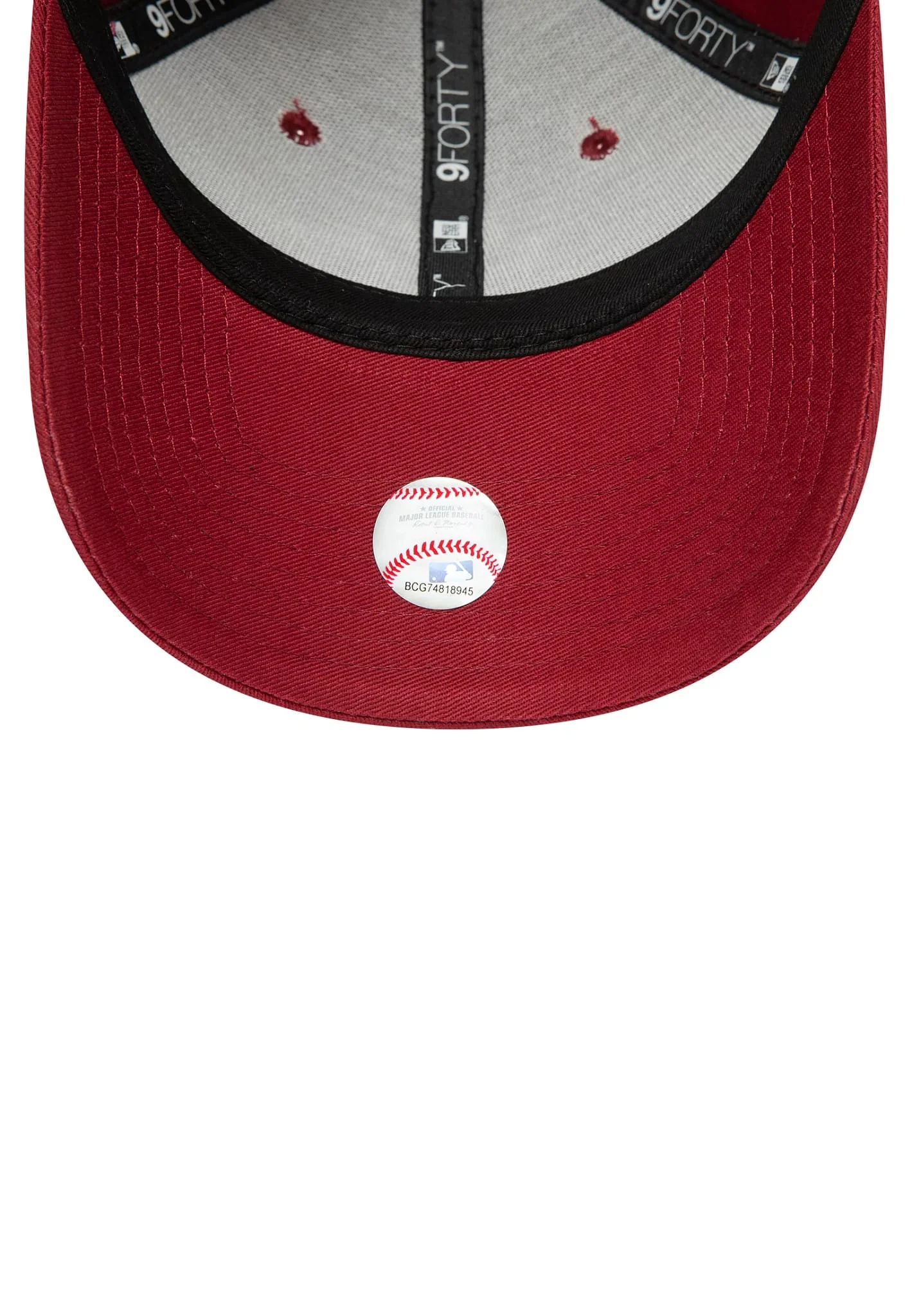 New York Yankees Essential Red 9FORTY Cap - Image 2