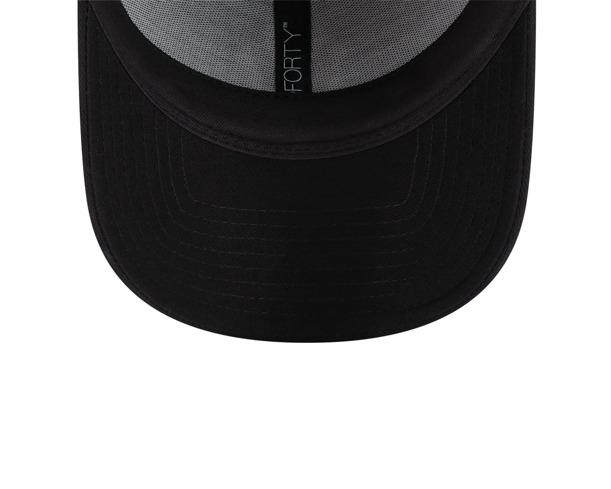 New York Yankees Metallic Logo Womens Black 9FORTY Adjustable Cap - Image 5