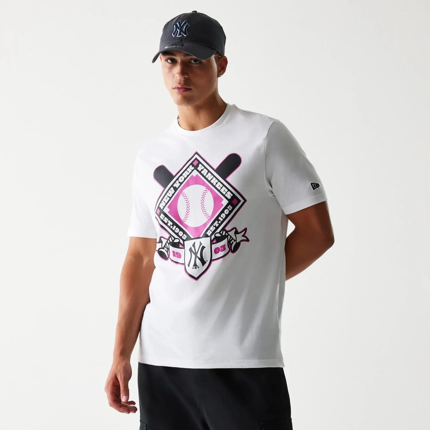 New York Yankees MLB Baseball Graphic White T-Shirt
