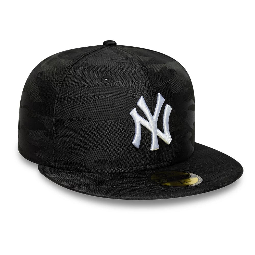 New York Yankees MLB Black 59FIFTY Fitted Cap - Image 3