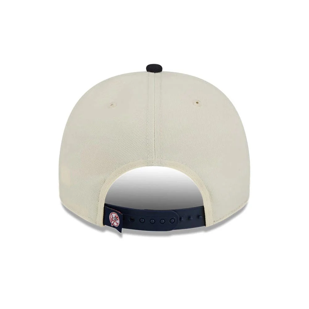 New York Yankees MLB Classic Cream 9FIFTY A-Frame Snapback Adjustable Cap - Image 7
