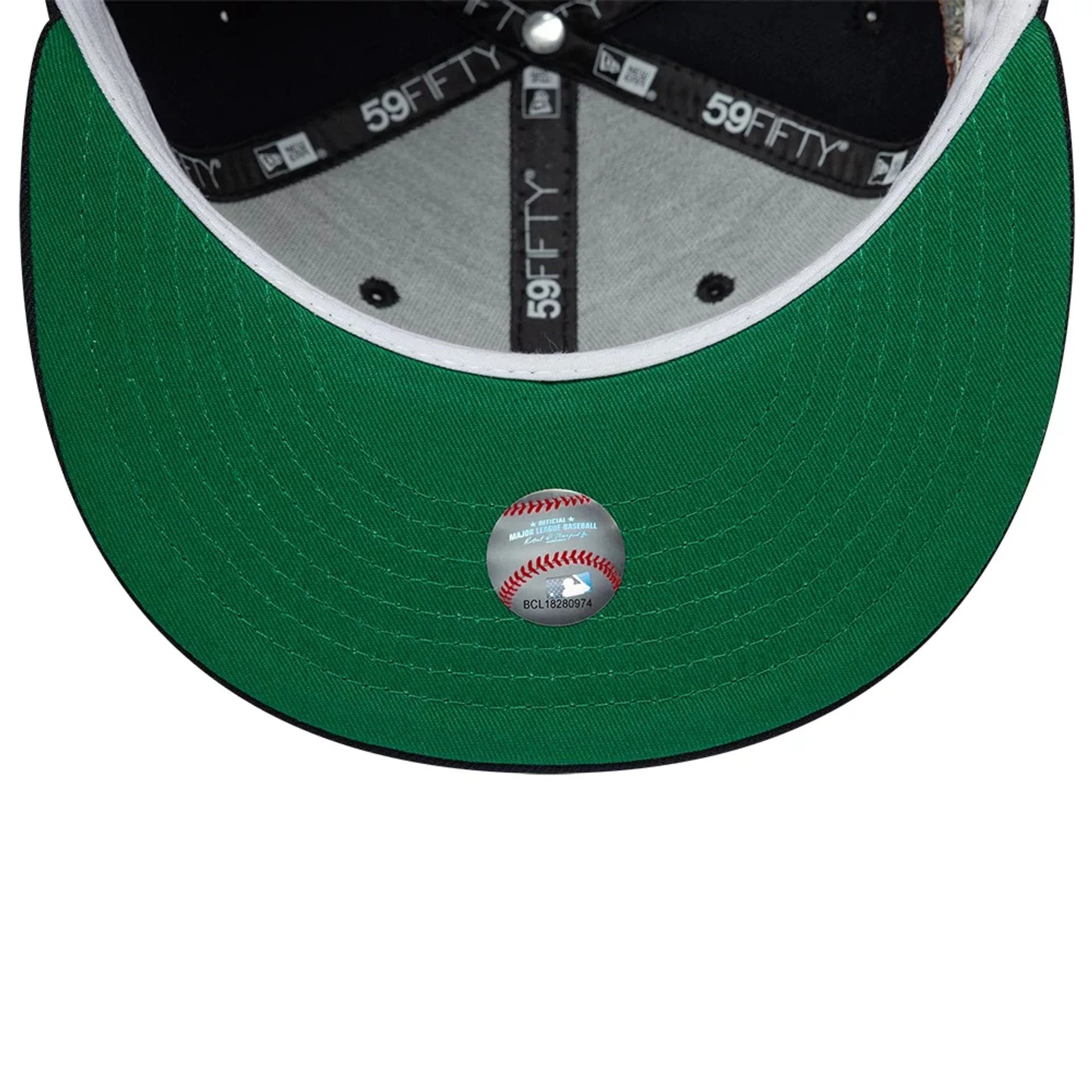 New York Yankees MLB Cooperstown Navy 59FIFTY Fitted Cap - Image 2