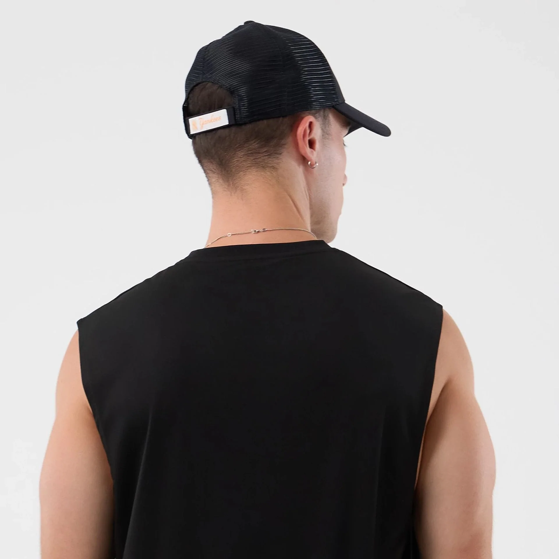 New York Yankees MLB Core Plus Black Vest - Image 7