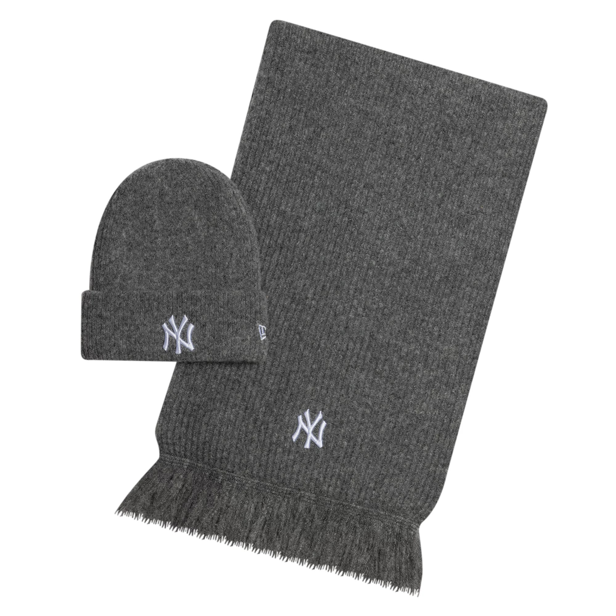 New York Yankees MLB Dark Grey Beanie & Scarf Set