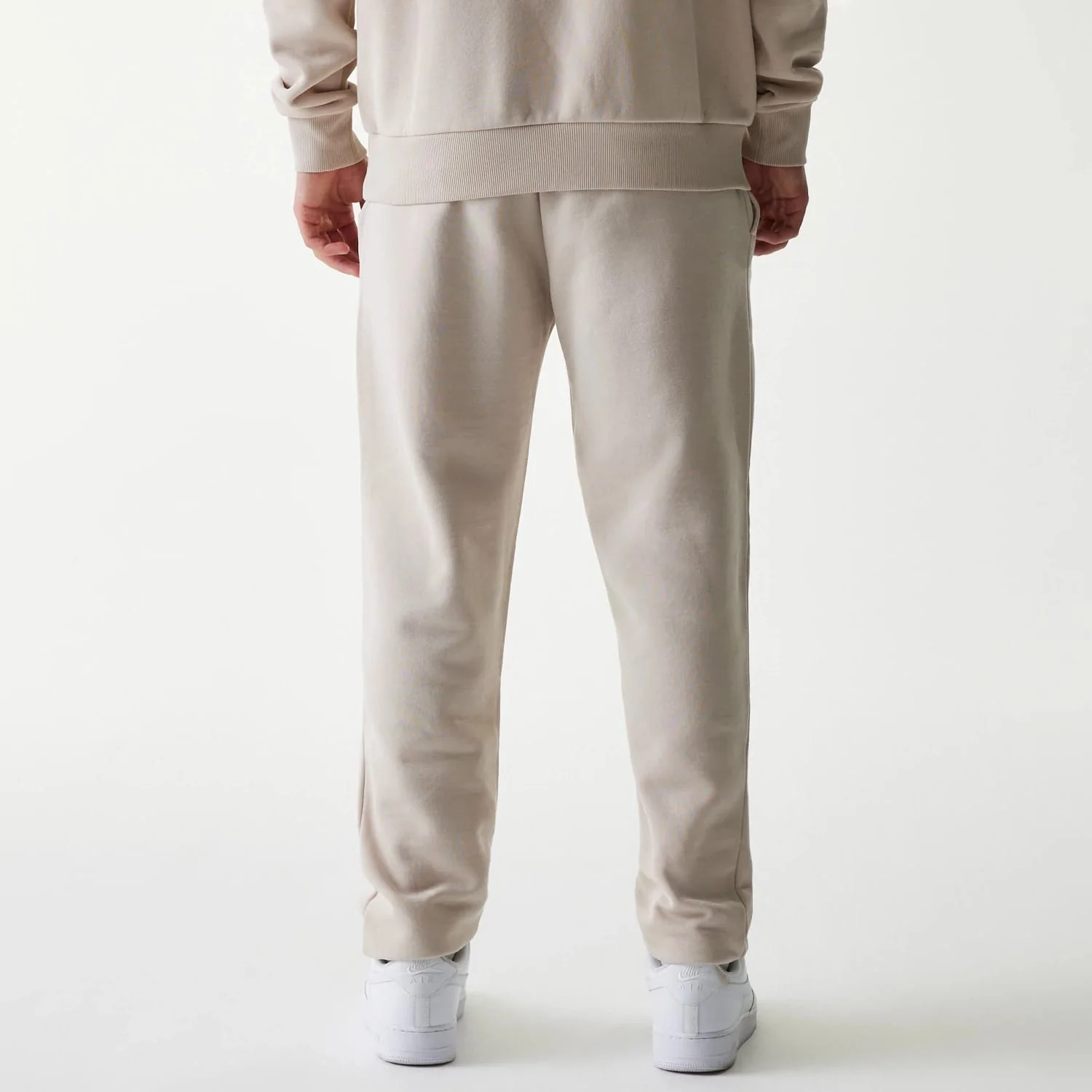 New York Yankees MLB League Essential Cream Joggers - Image 2
