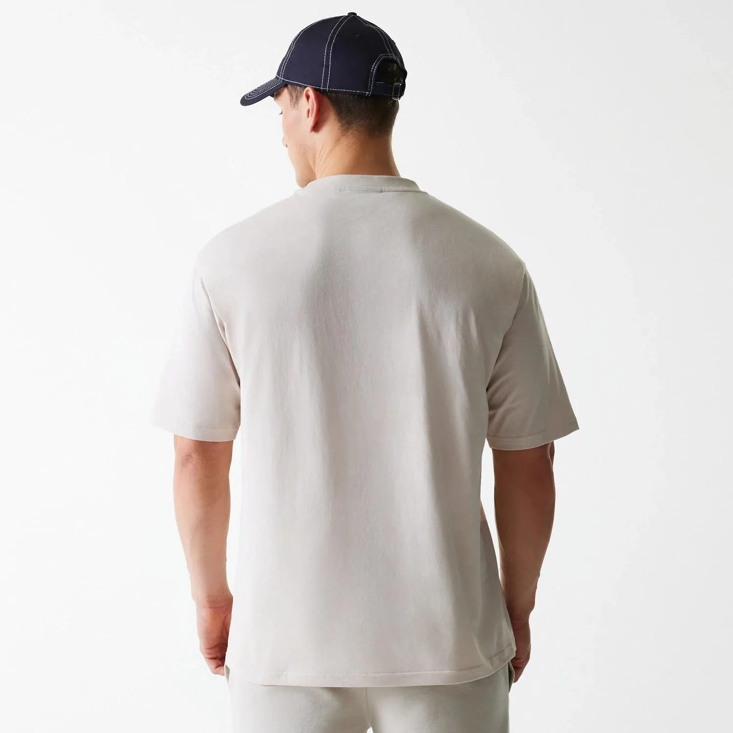 New York Yankees MLB League Essential Cream Oversized T-Shirt - Image 2