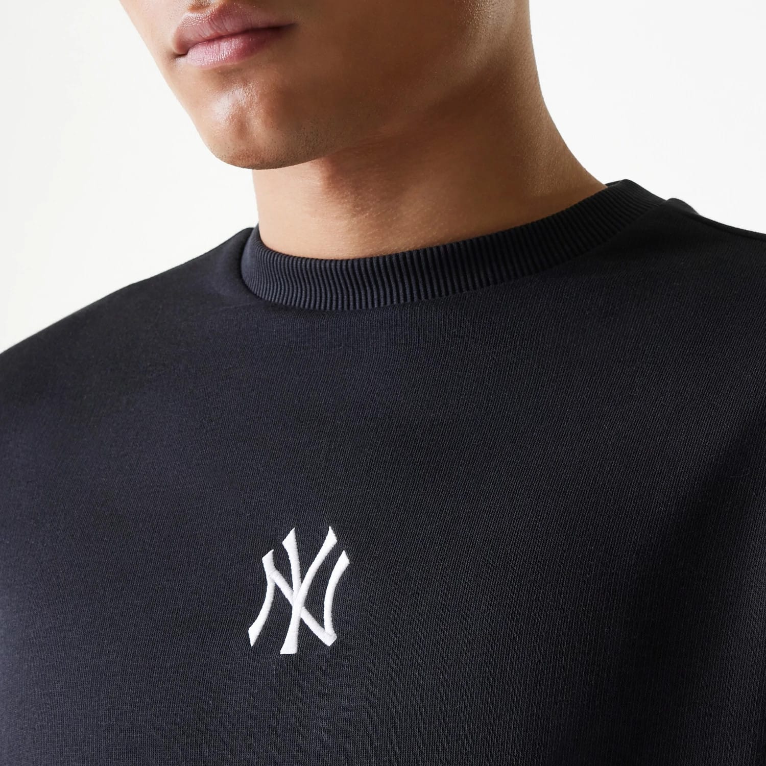 New York Yankees MLB League Essential French Terry Black Crew Neck Sweater - Image 4