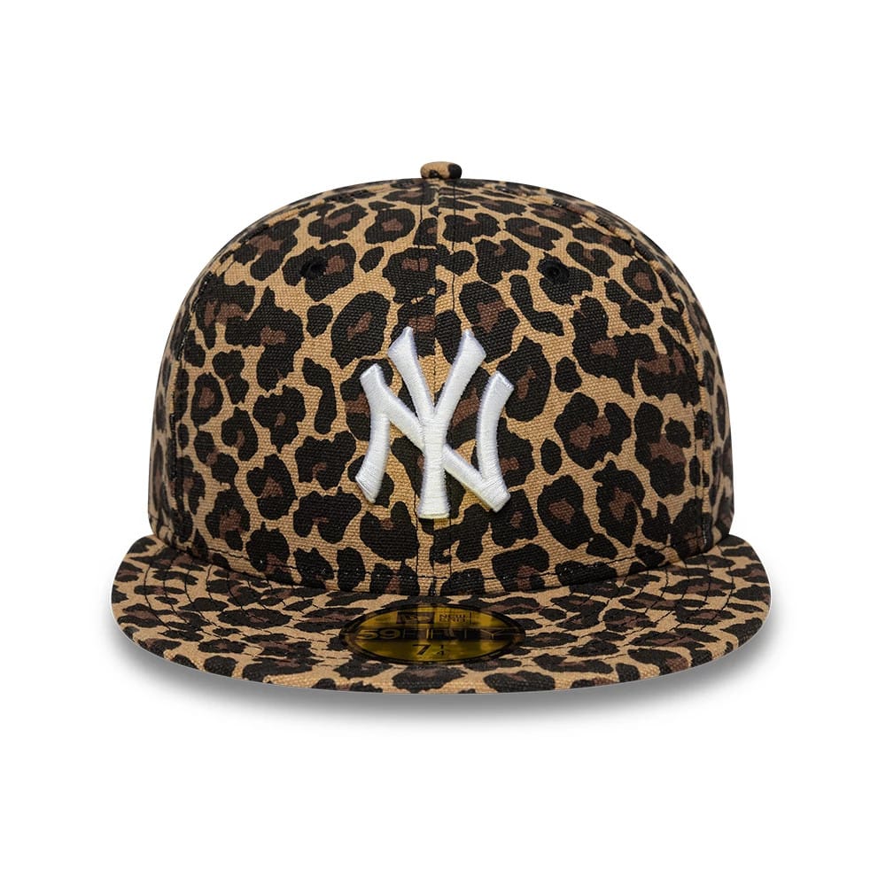 New York Yankees MLB Leopard Black 59FIFTY Fitted Cap - Image 3