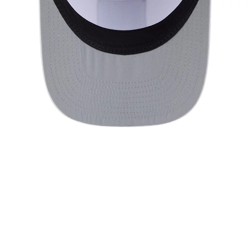 New York Yankees MLB Lines White 9FIFTY A-Frame Snapback Adjustable Cap - Image 2