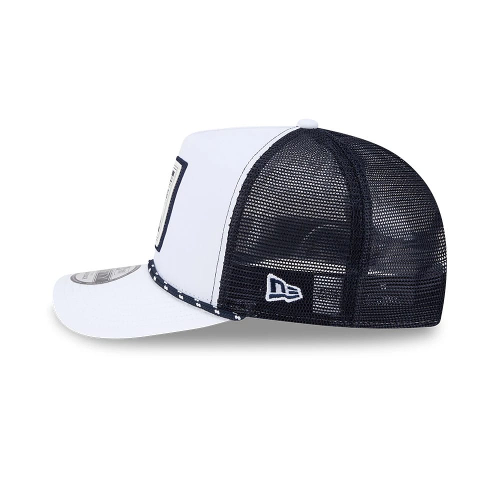 New York Yankees MLB Lines White 9FIFTY A-Frame Snapback Adjustable Cap - Image 5
