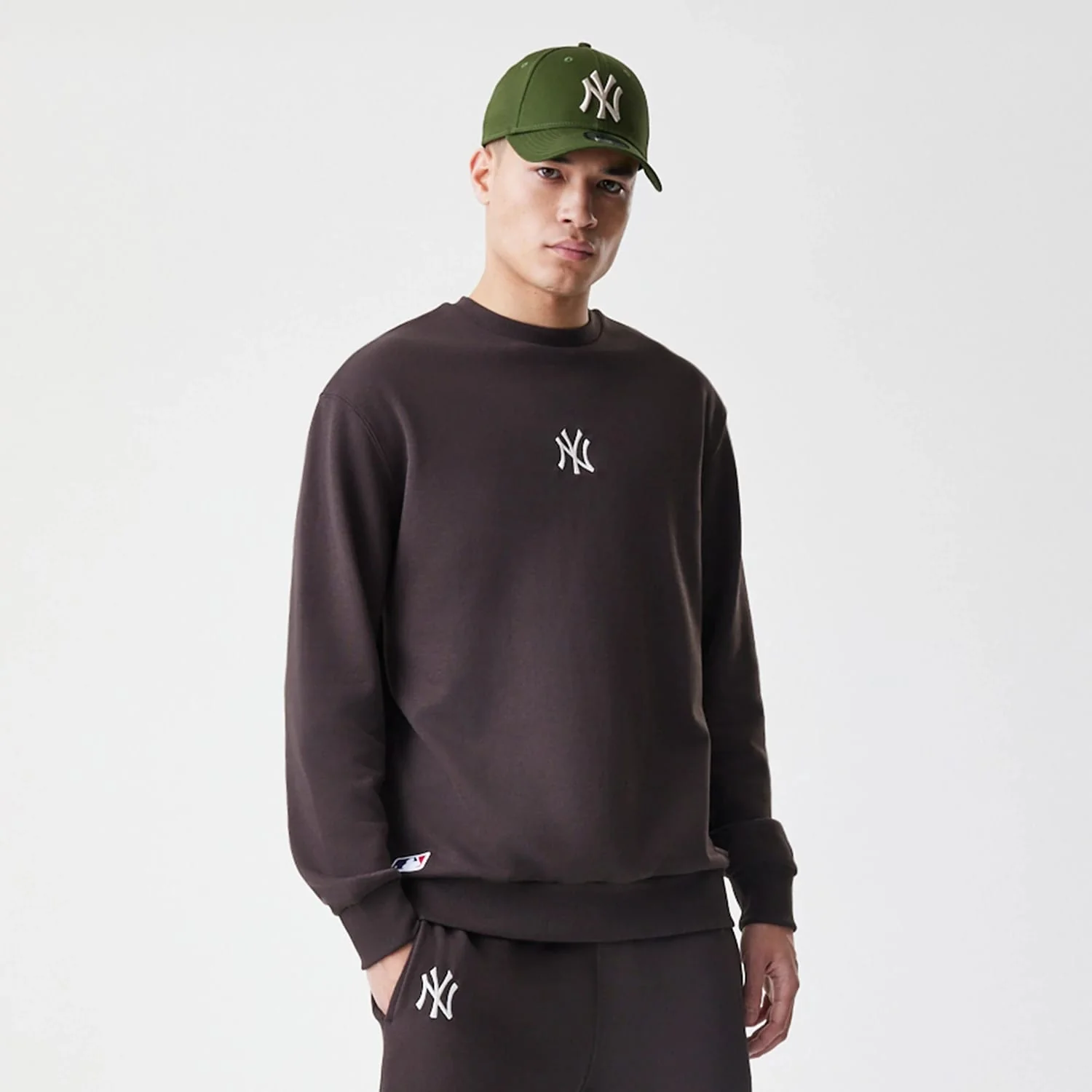 New York Yankees MLB Midi League Essential Dark Brown Oversized Crew Neck Sweater - Image 3