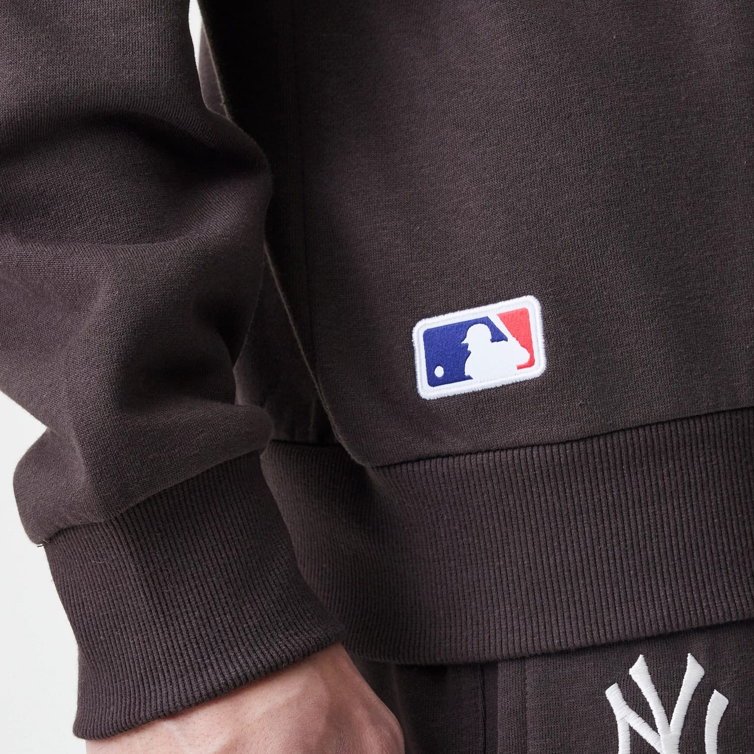 New York Yankees MLB Midi League Essential Dark Brown Oversized Crew Neck Sweater - Image 6