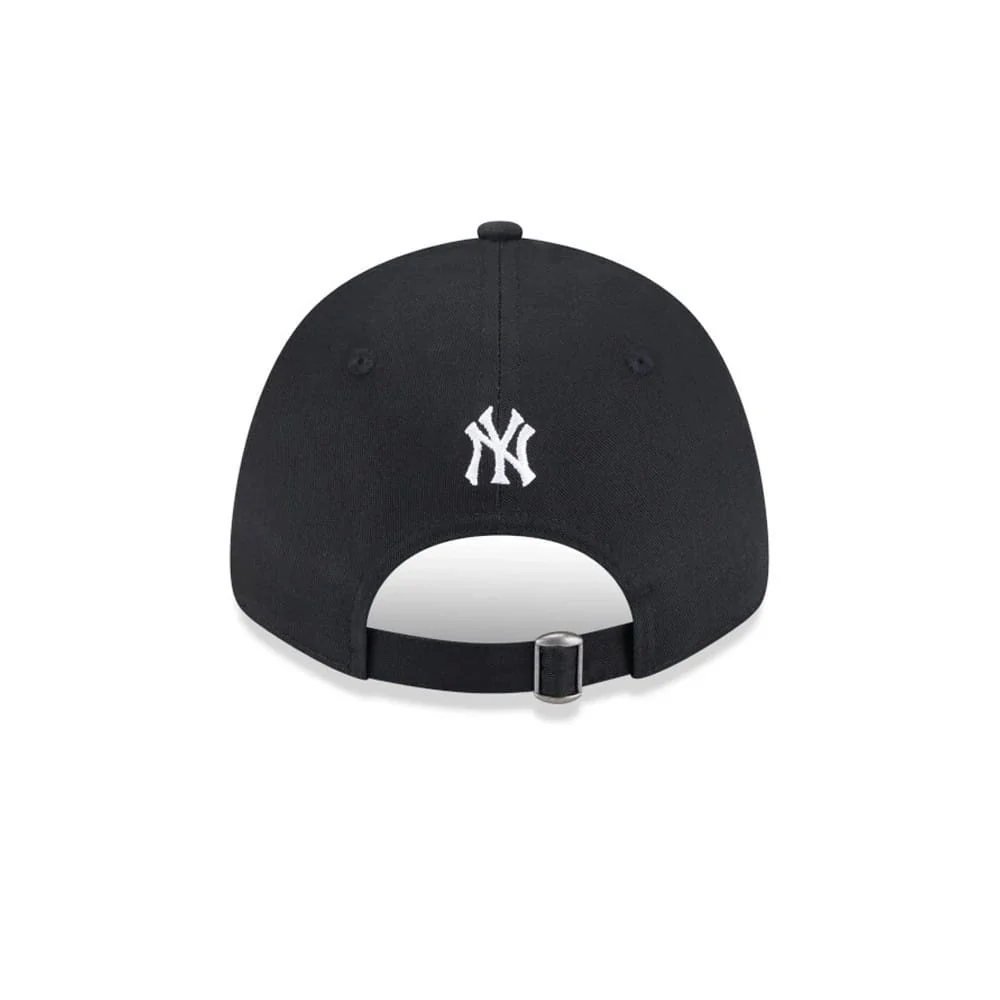 New York Yankees MLB Mix League Black 9FORTY Adjustable Cap - Image 4