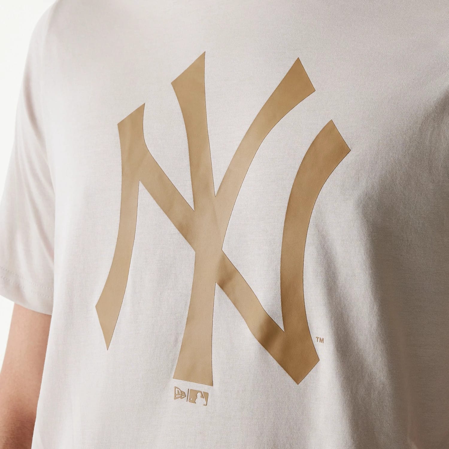 New York Yankees MLB Regular Cream T-Shirt - Image 4