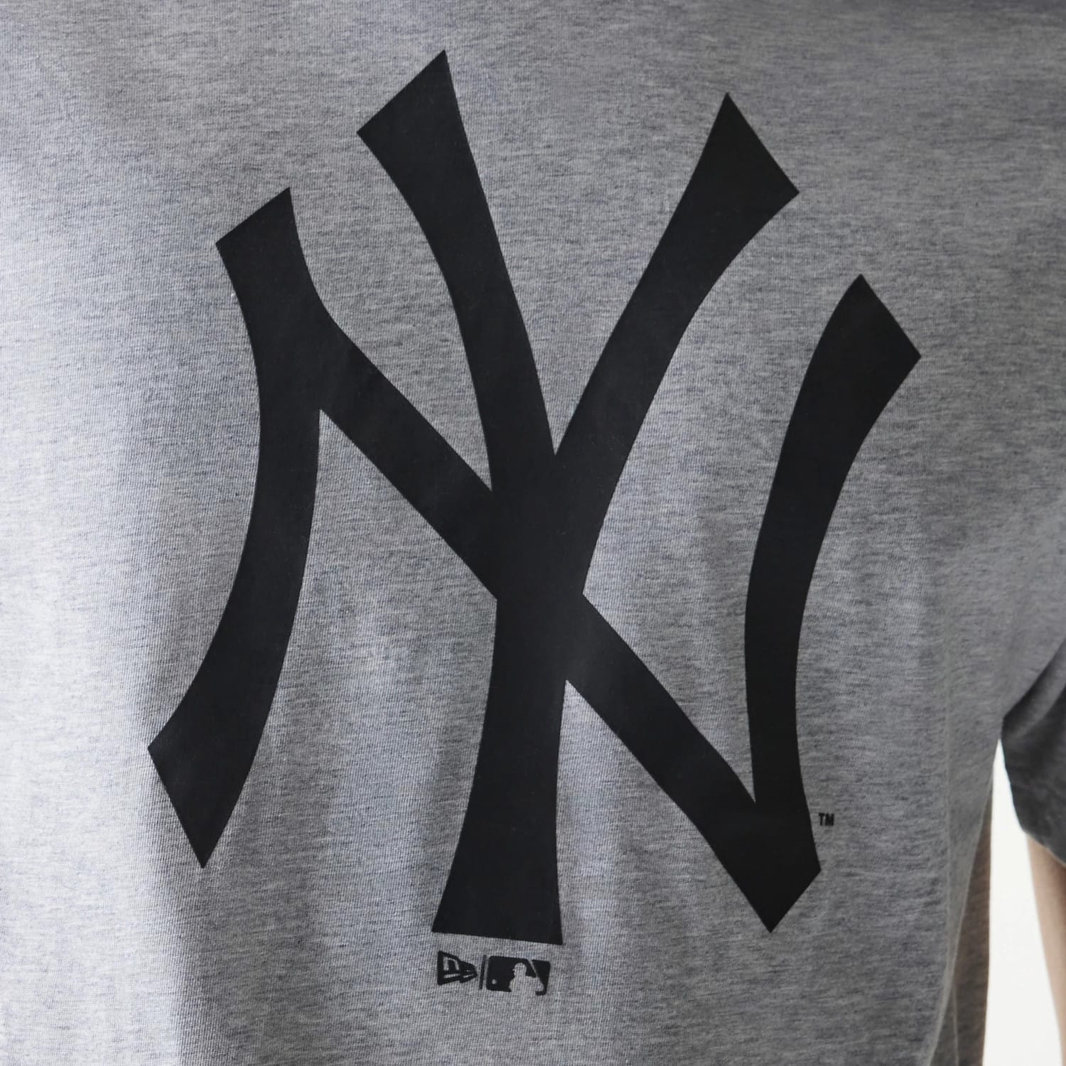 New York Yankees MLB Regular Grey T-Shirt - Image 4