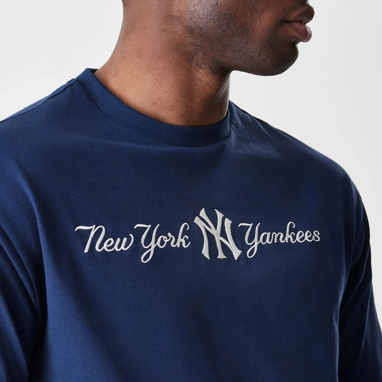 New York Yankees MLB Script Navy Oversized T-Shirt - Image 4