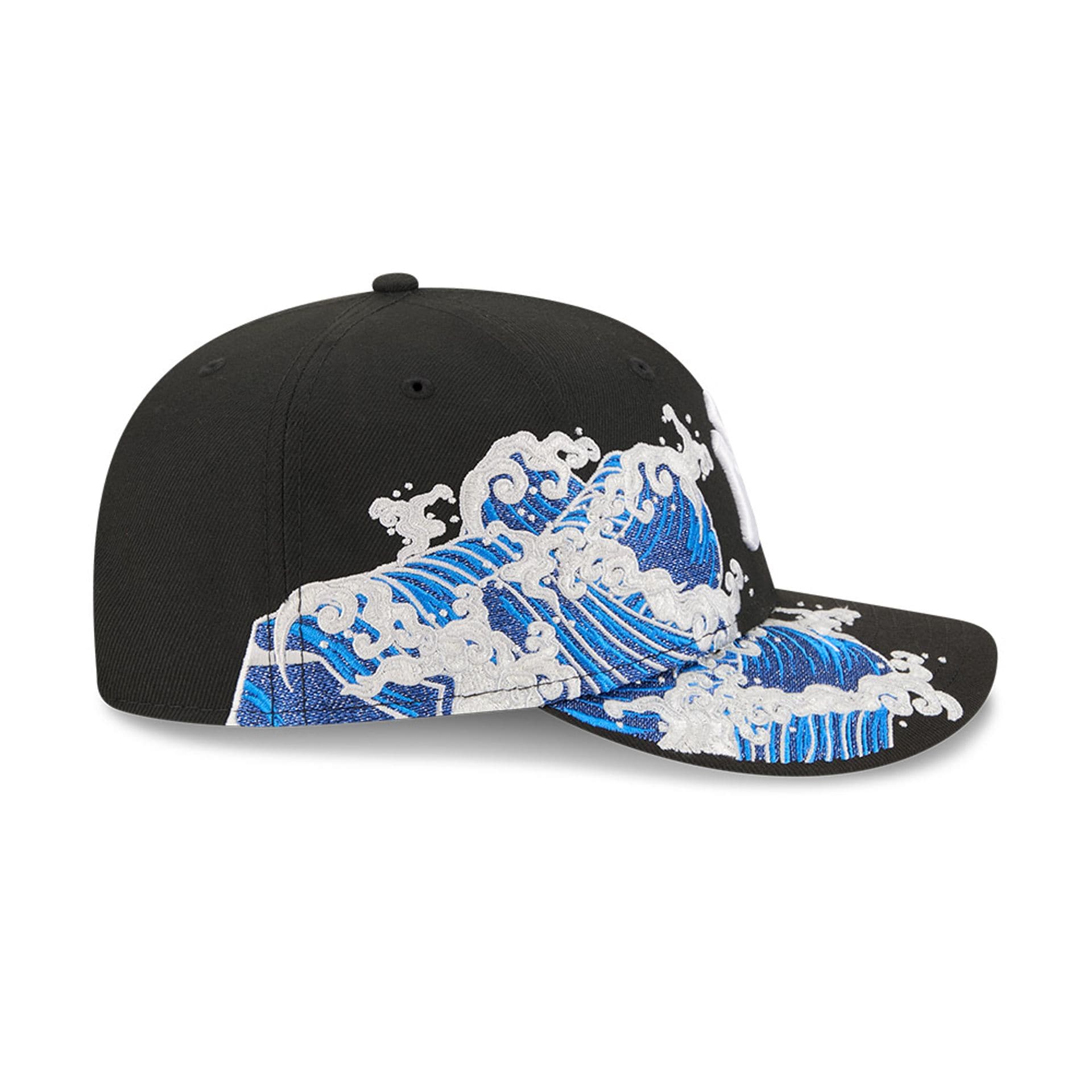 New York Yankees MLB Vissurf Black 9FIFTY Snapback Adjustable Cap - Image 5