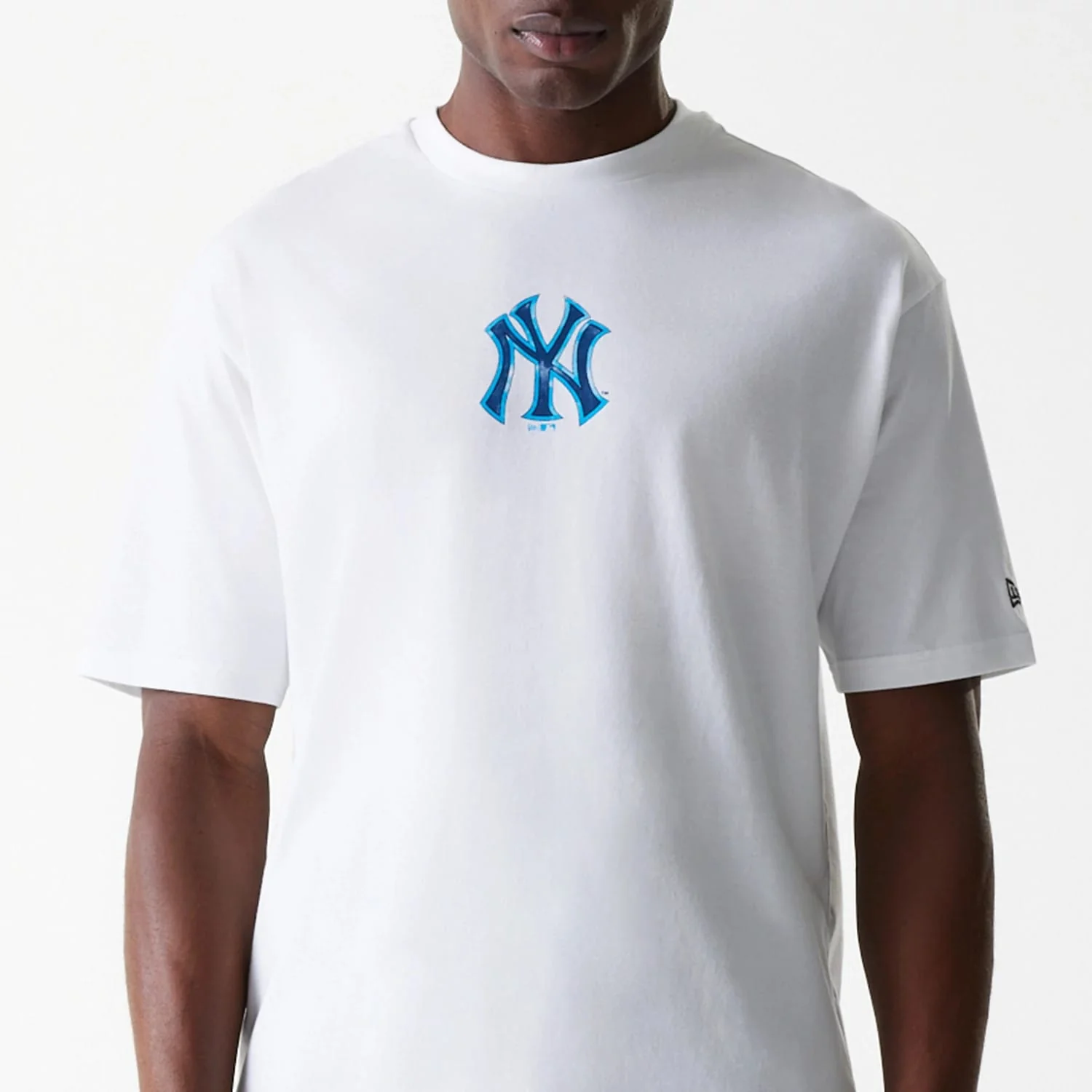 New York Yankees MLB World Series White Oversized T-Shirt - Image 3