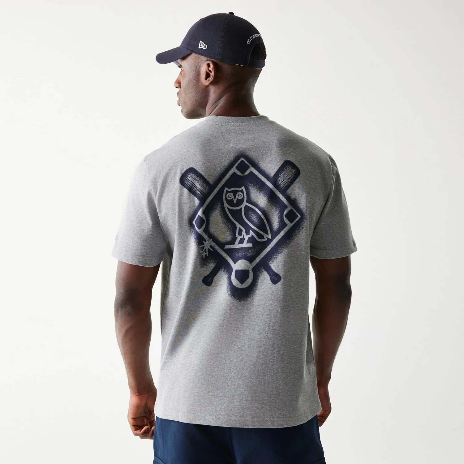 New York Yankees OVO x MLB Grey T-Shirt - Image 2
