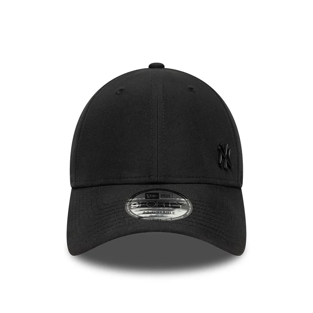New York Yankees Tonal Flawless Black 9FORTY Adjustable Cap - Image 2