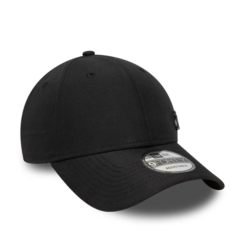 New York Yankees Tonal Flawless Black 9FORTY Adjustable Cap - Image 3
