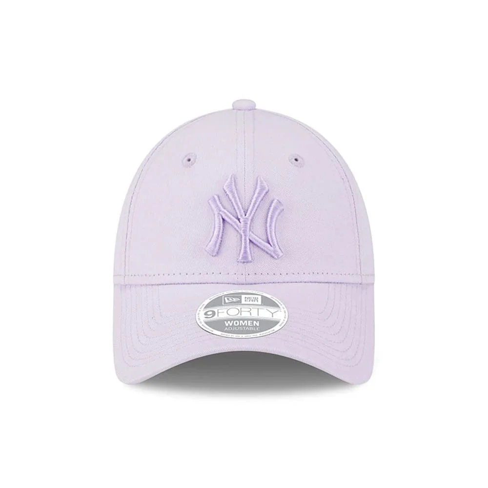 New York Yankees Womens League Essential Lilac 9FORTY Adjustable Cap - Image 2